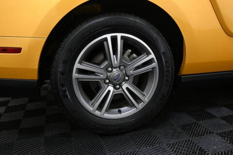 2011 Ford Mustang V6 Premium