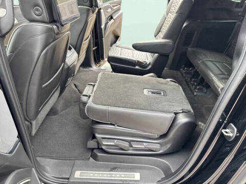 2022 Cadillac Escalade ESV Premium Luxury Platinum