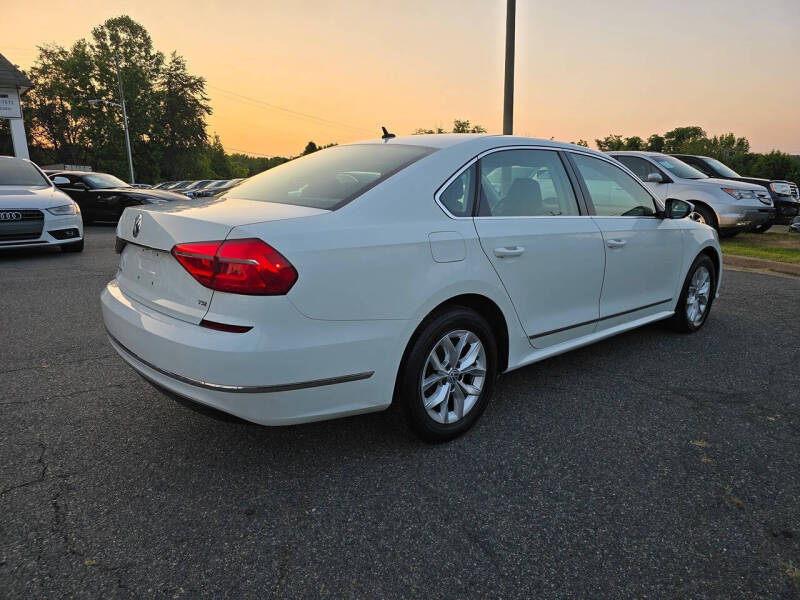 2016 Volkswagen Passat 1.8T S