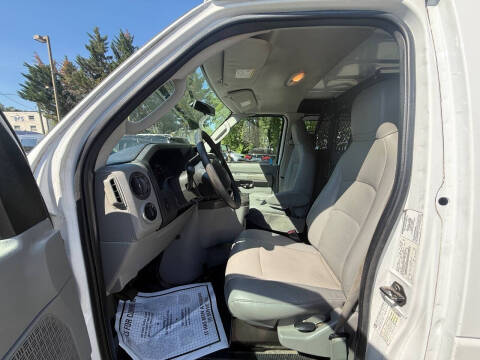 2011 Ford E-Series