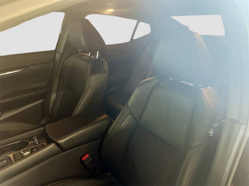 2023 Nissan Maxima 3.5 SR