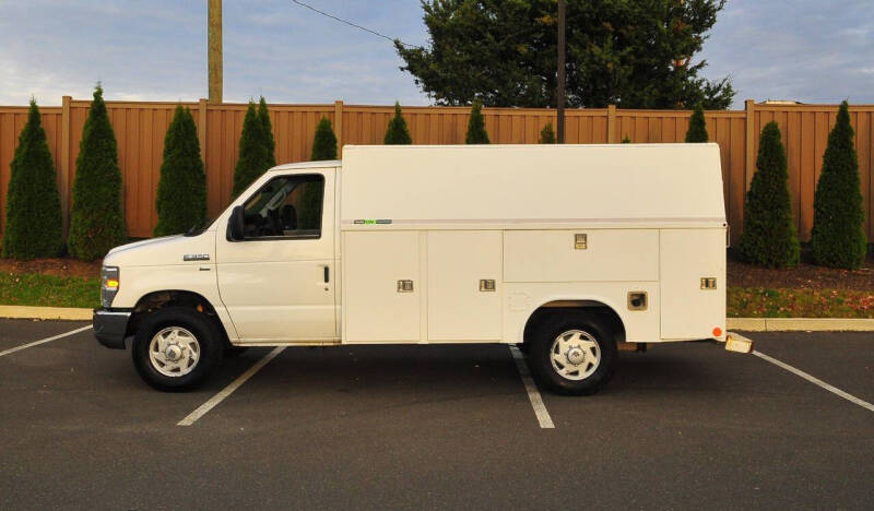 2012 Ford E-Series E-350 SD
