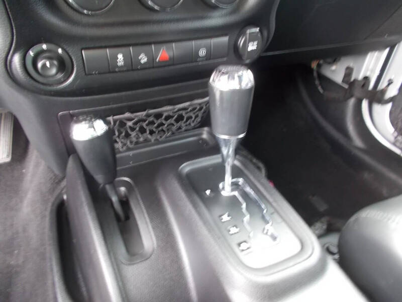 2012 Jeep Wrangler Unlimited Sahara