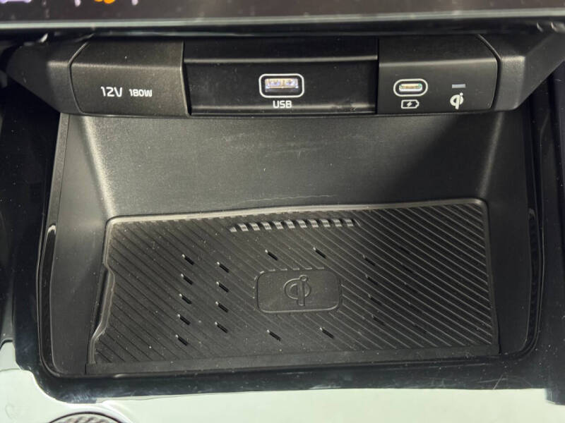 2023 Kia Niro EV Wind