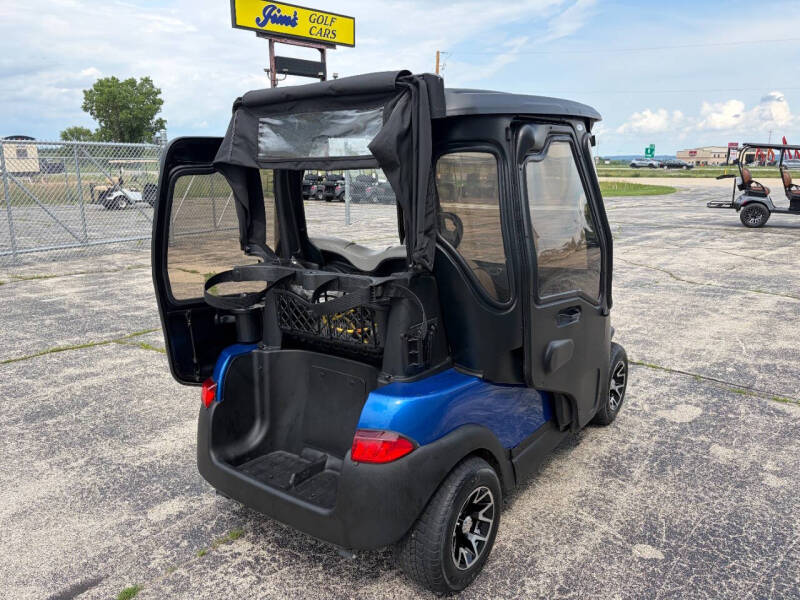 2017 Club Car Precedent