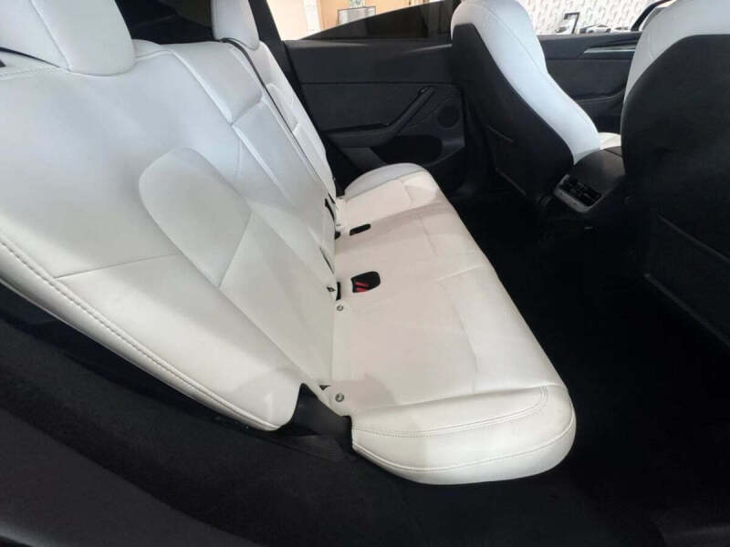 2025 Tesla Model Y Long Range