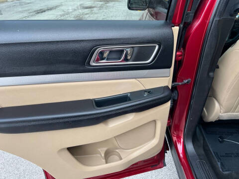 2017 Ford Explorer XLT