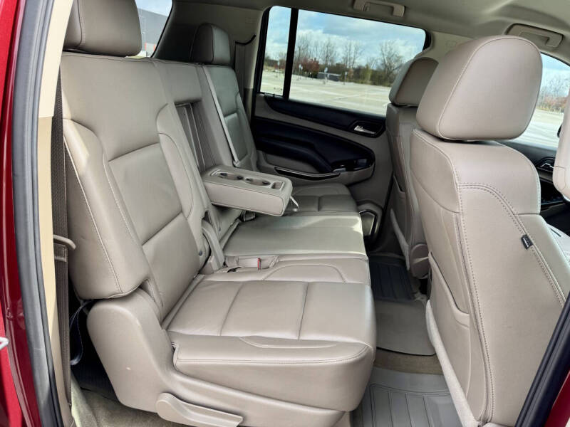 2016 Chevrolet Suburban LT