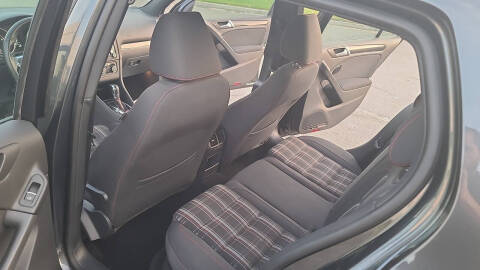 2011 Volkswagen GTI Base PZEV