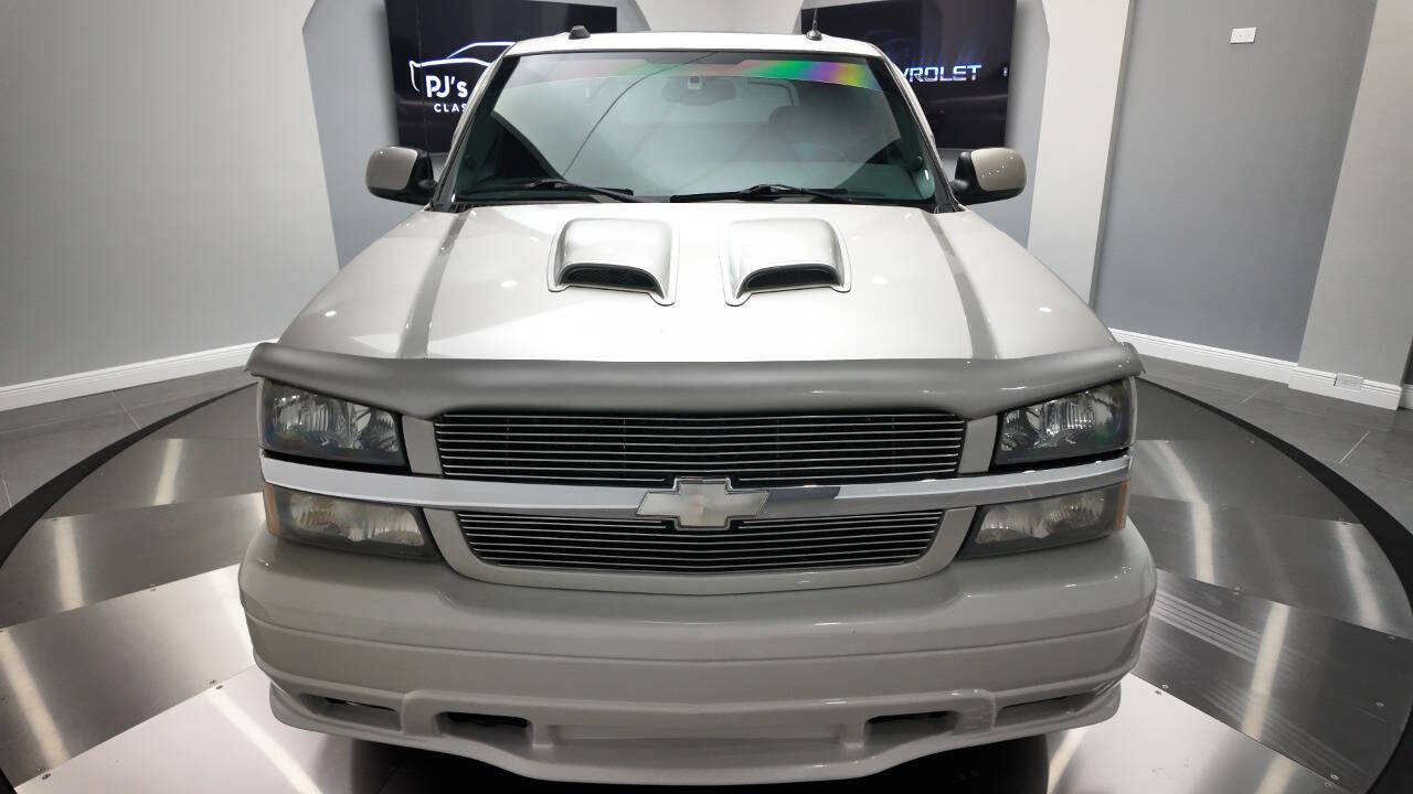 2004 Chevrolet Avalanche 7