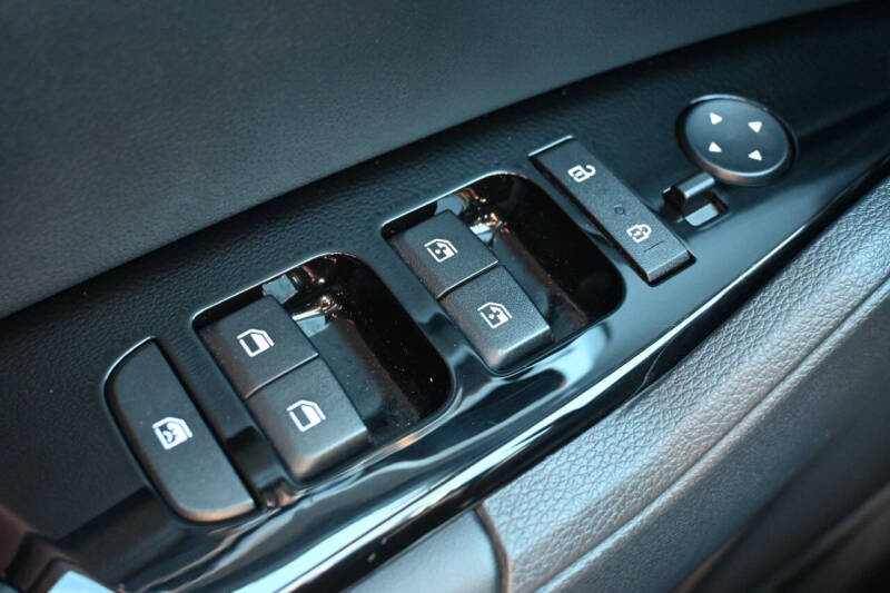 2023 Kia Sportage Plug-In Hybrid X-Line