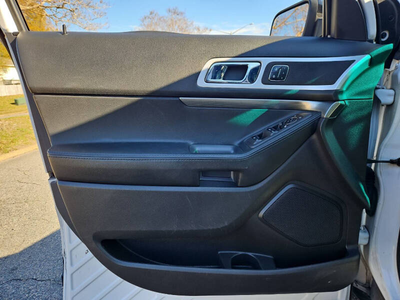 2013 Ford Explorer Sport