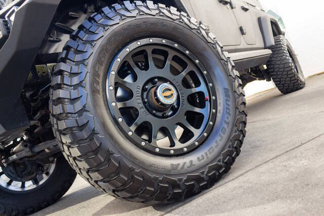 2020 Jeep Gladiator 11