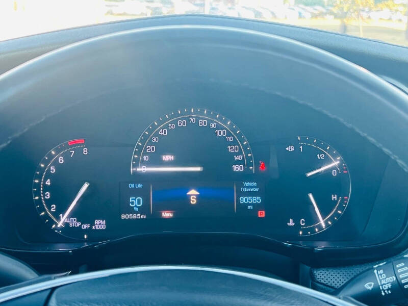 2017 Cadillac XT5 Luxury