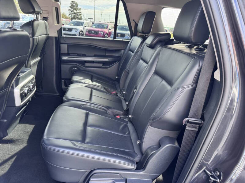 2024 Ford Expedition MAX XLT