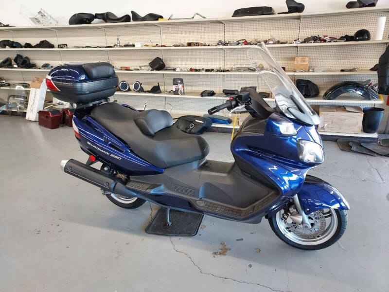 2005 Suzuki Bergman Bergman 650 for sale at Adams Enterprises in Knightstown IN