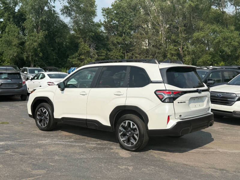 2025 Subaru Forester Premium