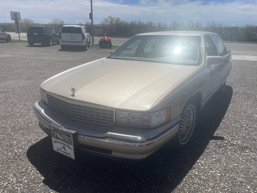 Gold 1994 Cadillac DeVille Base 4dr Sedan 1