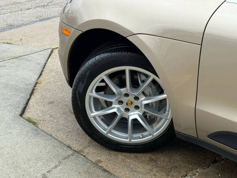 2018 Porsche Macan S