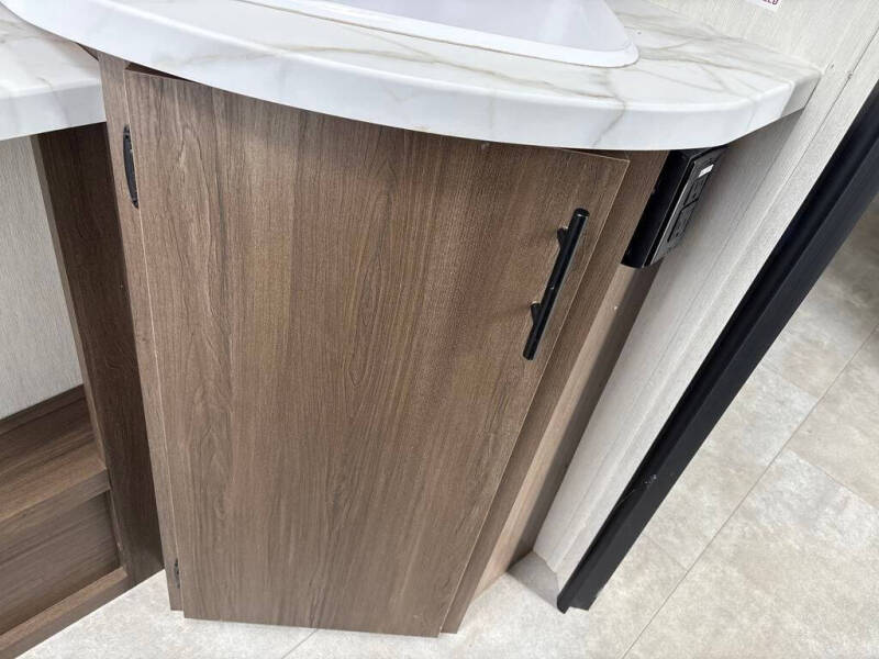 2025 Prime Time RV Tracer