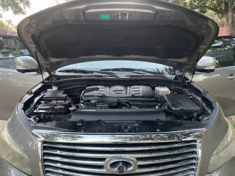 2014 Infiniti QX80