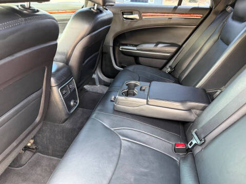 2014 Chrysler 300
