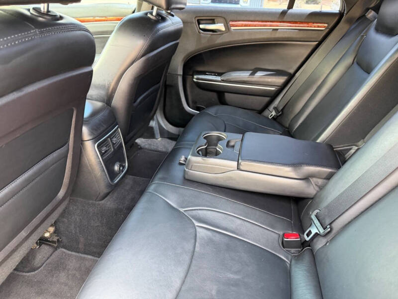 2014 Chrysler 300