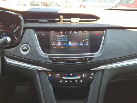 2017 Cadillac XT5 Premium Luxury