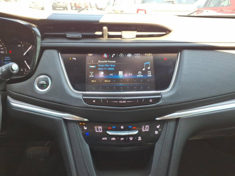 2017 Cadillac XT5 Premium Luxury