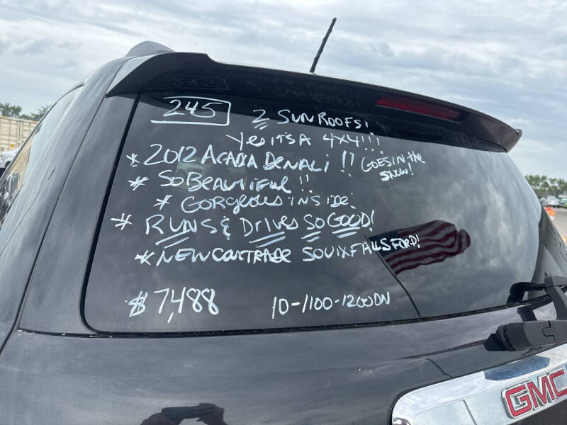 2012 GMC Acadia Denali