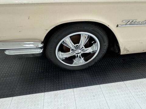 1964 Ford Thunderbird