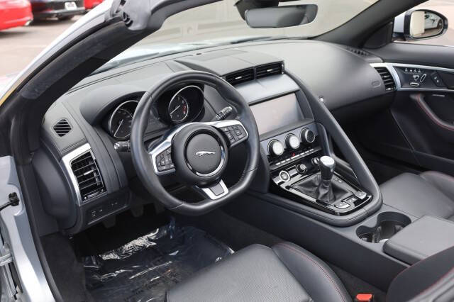 2019 Jaguar F-TYPE R-Dynamic