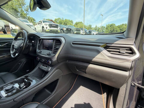 2021 GMC Acadia AT4