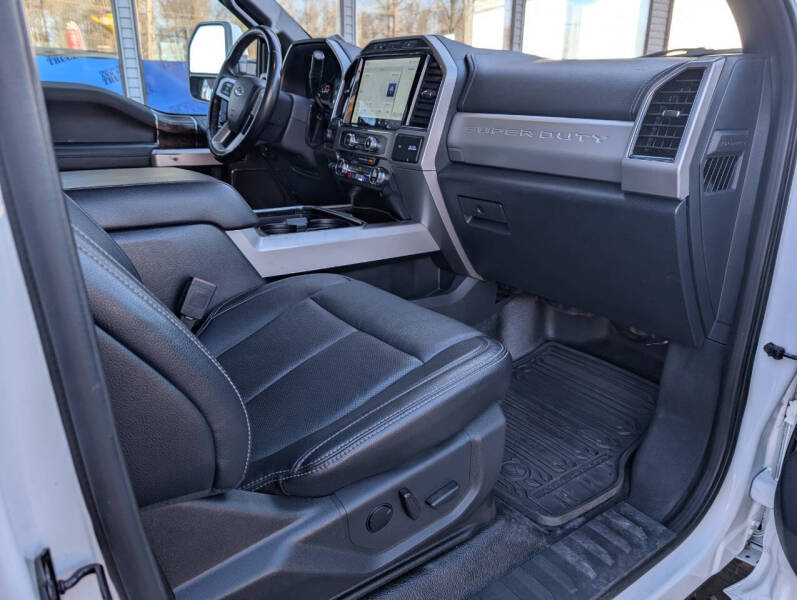 2022 Ford F-450 Super Duty Lariat