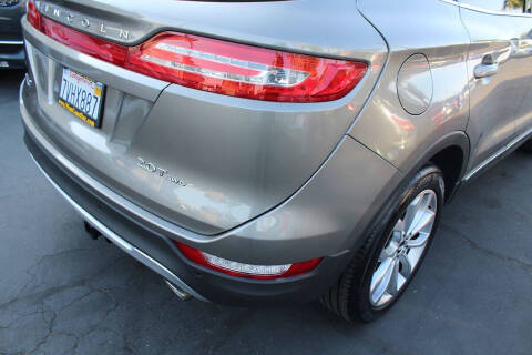 2017 Lincoln MKC Select