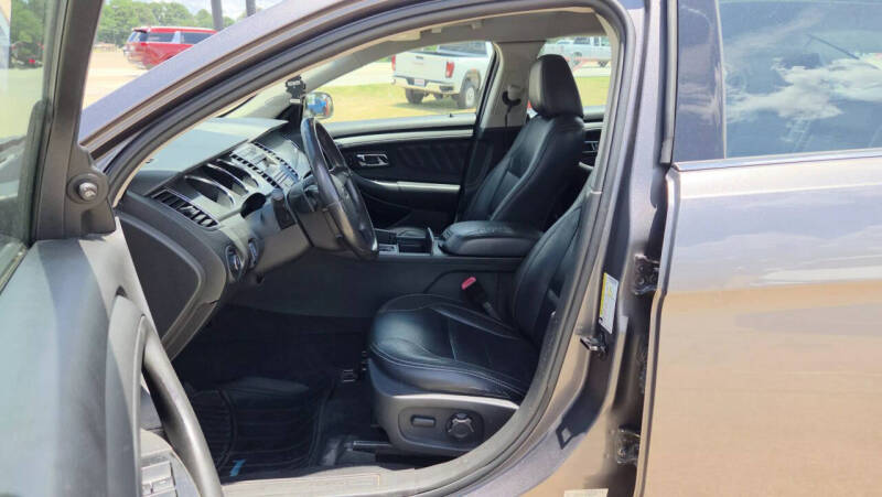 2011 Ford Taurus SEL