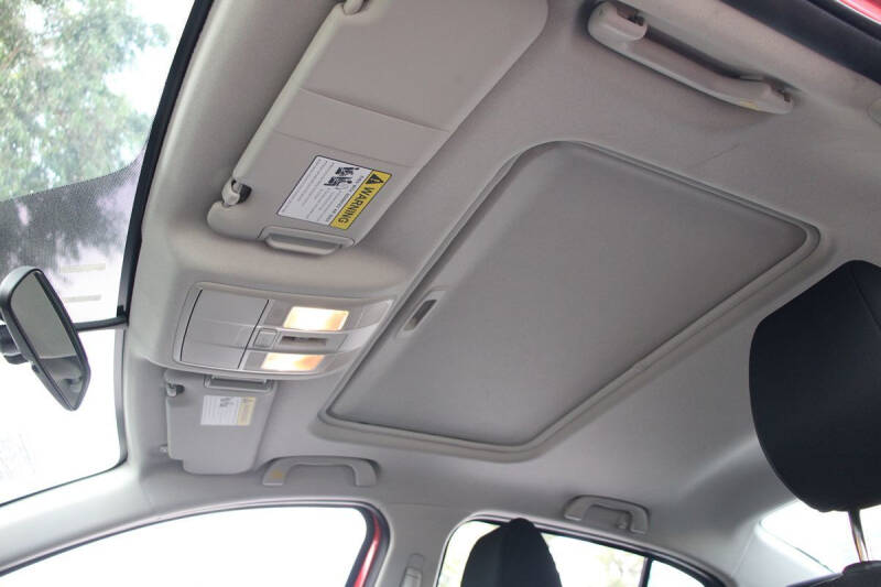 2016 Mazda MAZDA3 i Touring