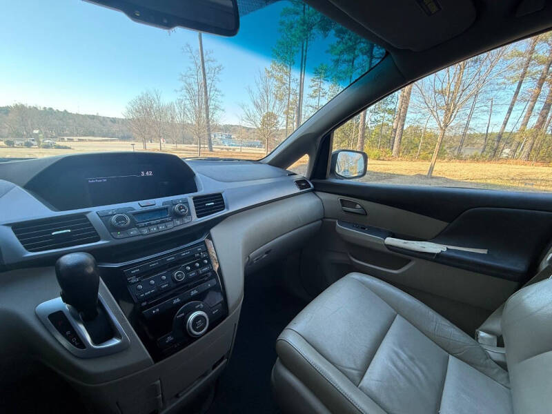 2011 Honda Odyssey EX-L w/DVD