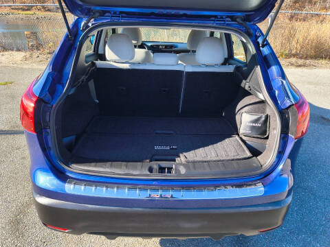 2018 Nissan Rogue Sport SV