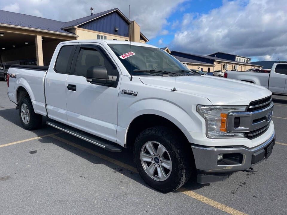 2018 Ford F-150 XLT photo 4