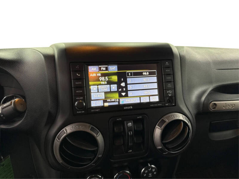 2017 Jeep Wrangler Unlimited Sport S