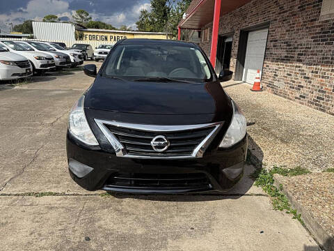 2015 Nissan Versa 1.6 S