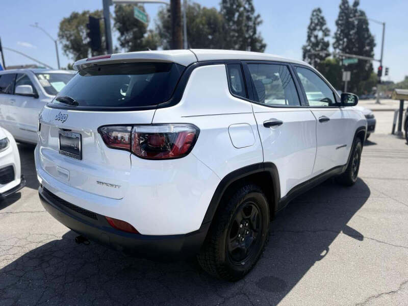 2018 Jeep Compass Sport