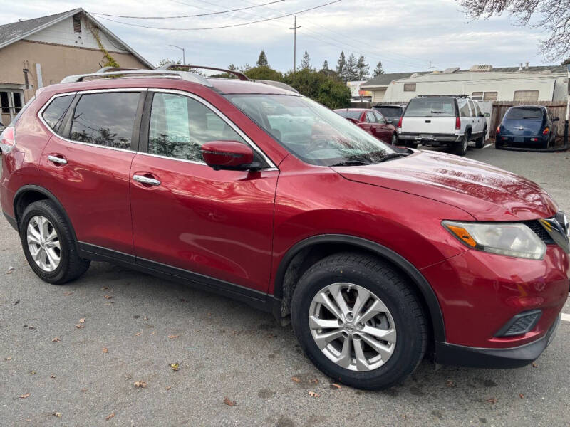 2016 Nissan Rogue SV photo 8