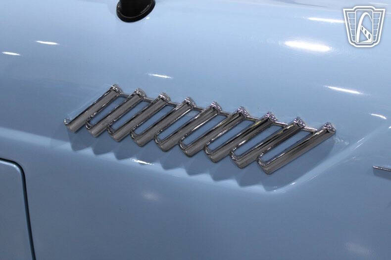 1957 Ford Thunderbird