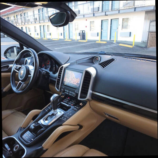 2018 Porsche Cayenne