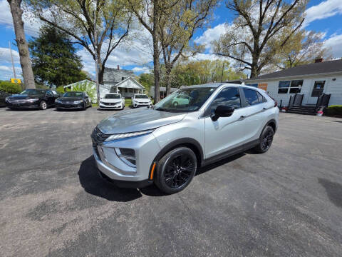 2022 Mitsubishi Eclipse Cross LE