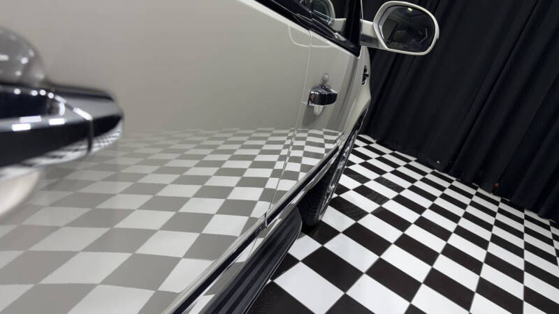 2013 Cadillac Escalade Luxury