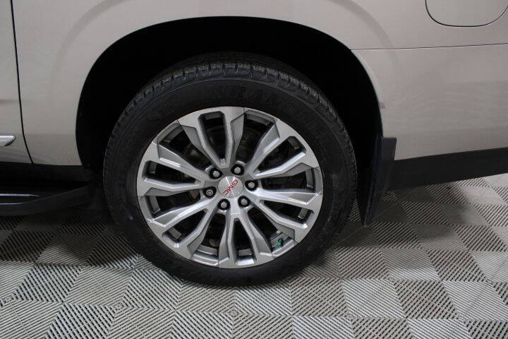 2022 GMC Yukon XL Denali