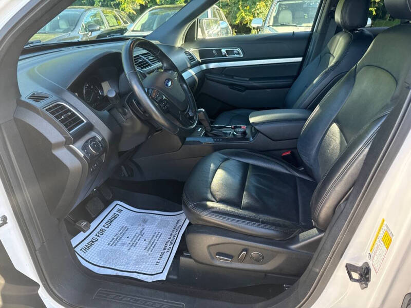 2017 Ford Explorer XLT